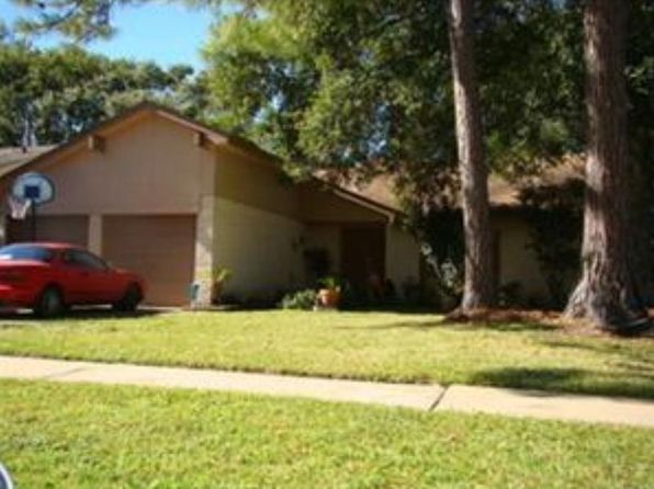 2715 Quail Valley East Dr
