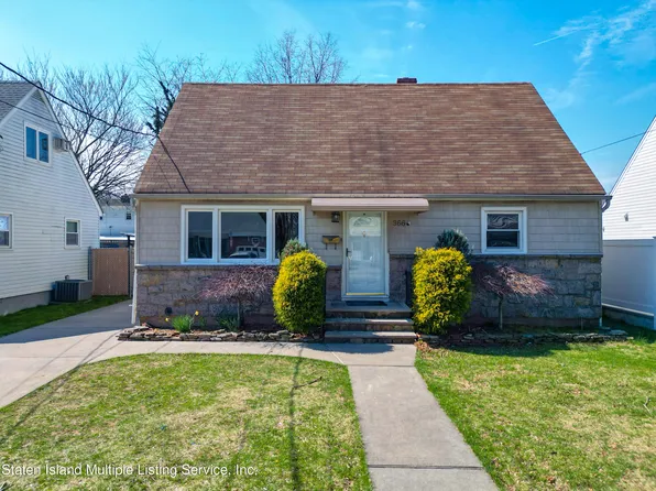 366 Stewart Ave, Staten Island, NY 10314