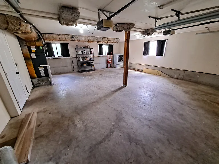 1316 S Woodlawn St — Photo 55