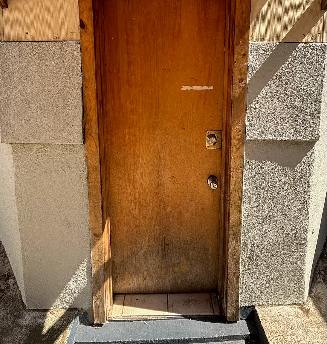 2 bed, 900 sqft, $1,200 — Photo 1