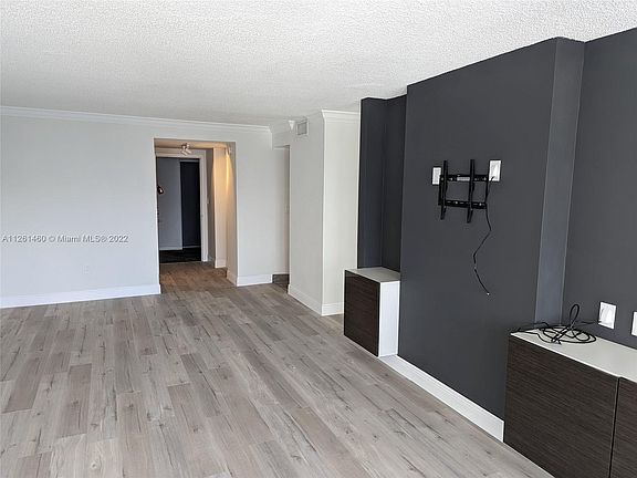 4th image of 1080 94th St APT 607