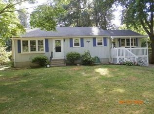 18 Tarkiln Rd, Kingston, MA 02364