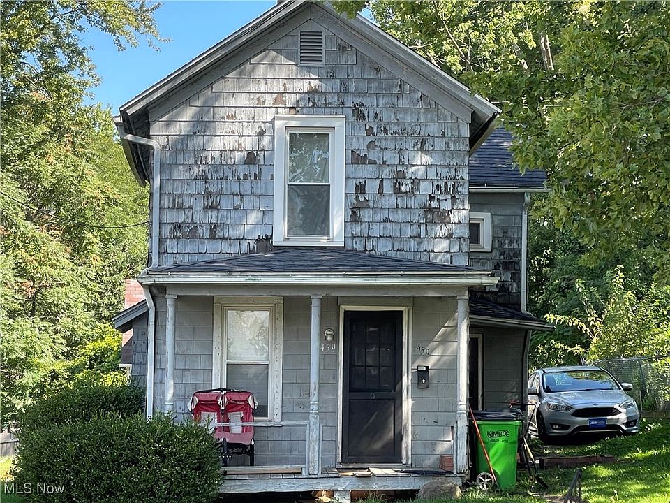 1st image of 459 W Liberty St
