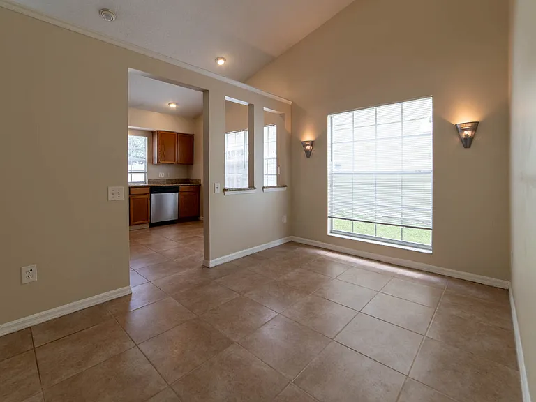 8345 Fort Thomas Way — Photo 29