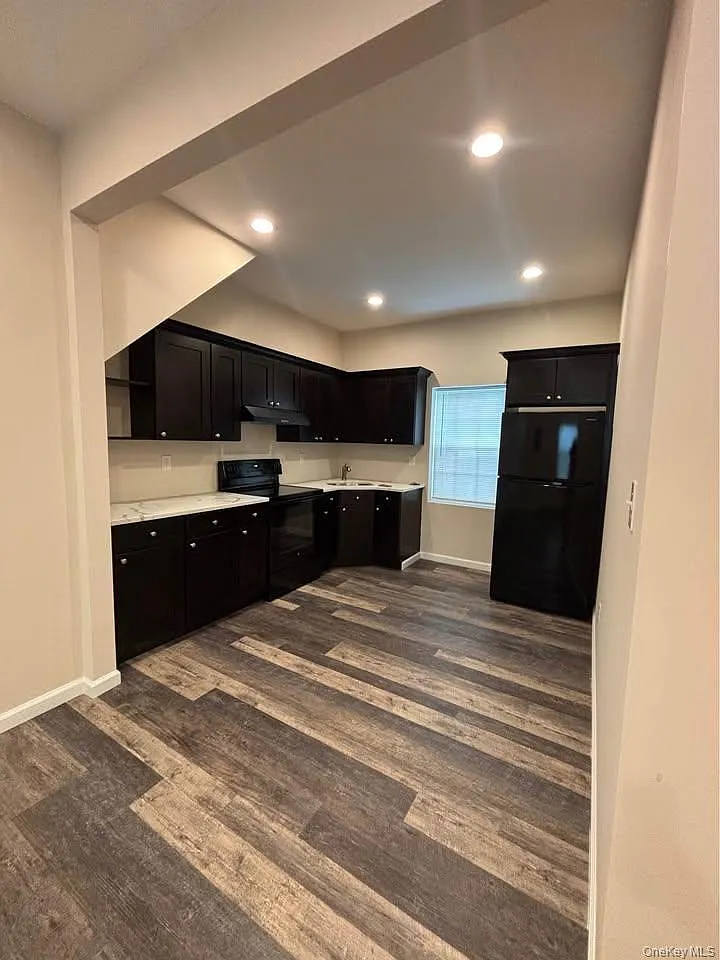 41 Amity St — Photo 3