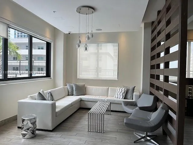 999 SW 1st Ave #2301 — Photo 21