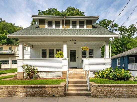 1135 Rosedale Ave, Dubuque, IA 52001