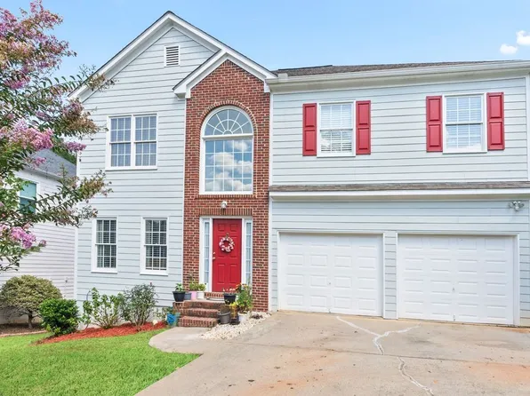 165 Foe Creek Ct, Roswell, GA 30076