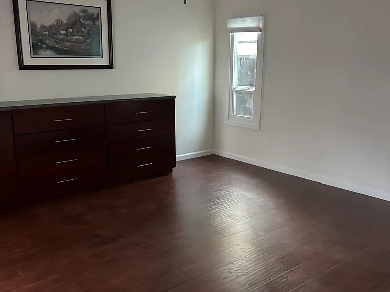 11241 Peach Grove St — Photo 47