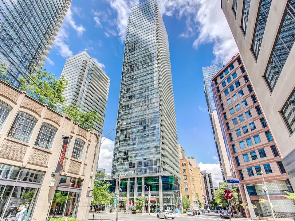 38 Grenville St #3109