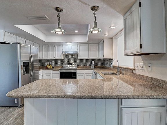 3rd image of 1053 Leisure World