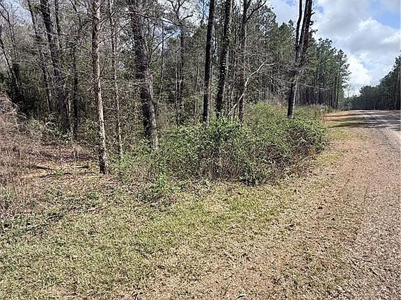 2nd image of M 3 Hidden Hills Dr
