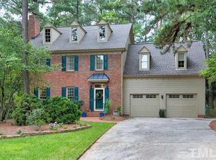 105 Kettlebridge Dr, Cary, NC 27511