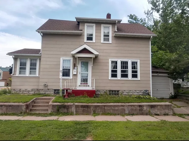 1103 Avon St — Photo 17