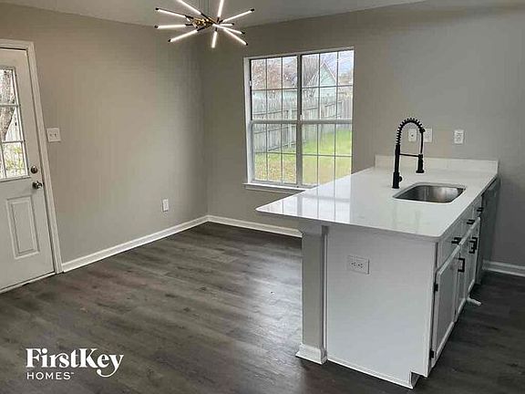 5th image of 7048 Brady Hill Dr