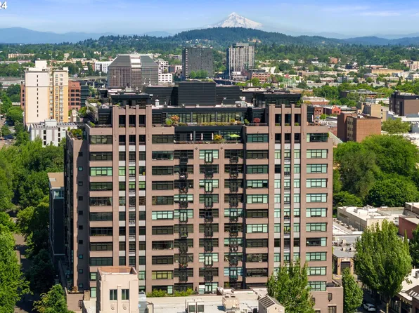 333 NW 9th Ave Unit 1117, Portland, OR 97209