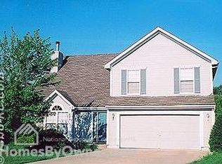 1907 NW Harbor Ct, Blue Springs, MO 64015