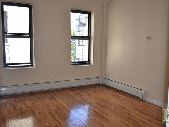 3rd image of 2800 University Ave APT 41E