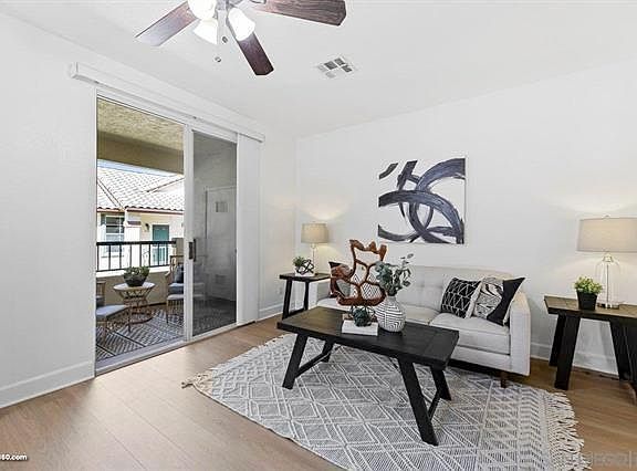 5th image of 10904 Sabre Hill Dr