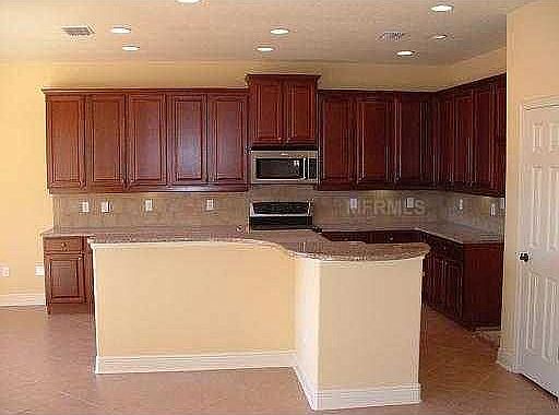 3rd image of 4523 Fieldview Cir #Y