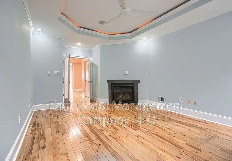 3235 Eastern Ave #2 — Photo 16