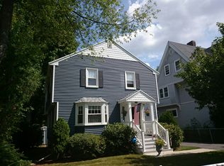 19 Maple St, West Roxbury, MA 02132