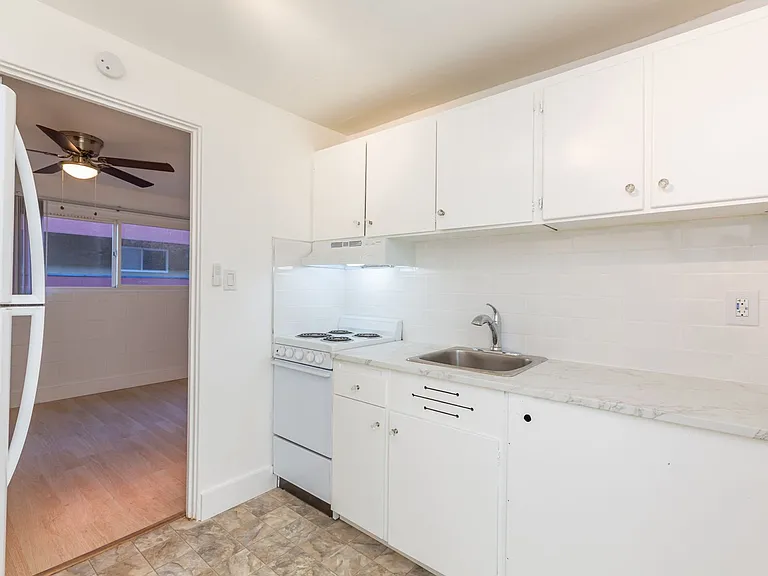 Viewmont Apartments — Photo 22