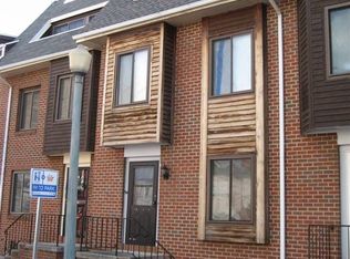 1211 N 3rd St, Harrisburg, PA 17102