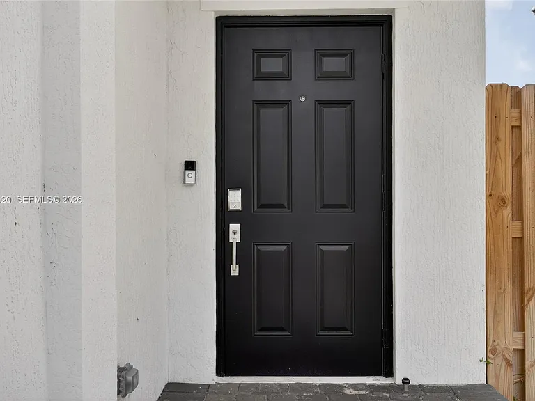 4981 Peacock Way — Photo 3