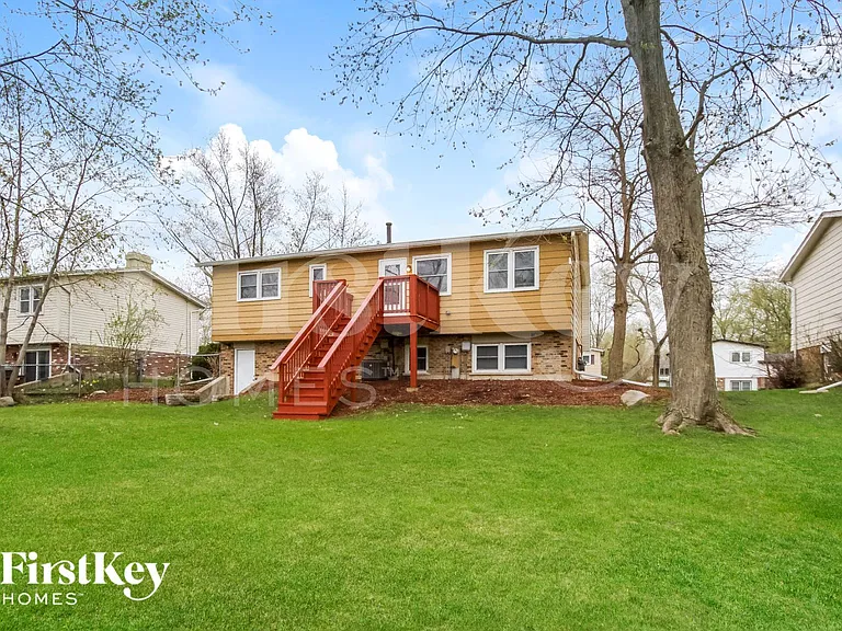 4924 Imperial Dr — Photo 15