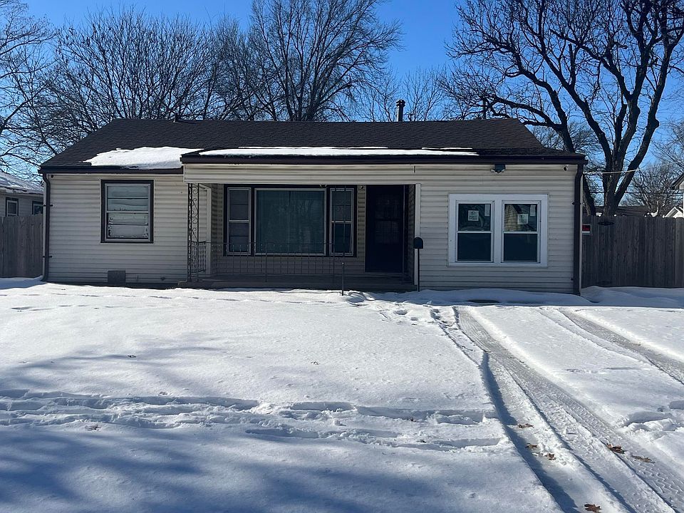 1st image of 621 S Waverly Dr