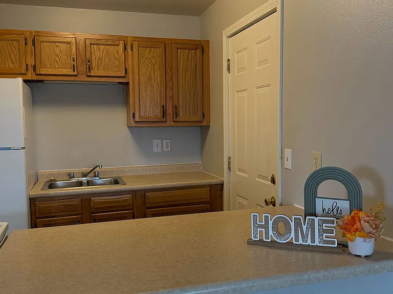 Cornerstone Apartments — Photo 3