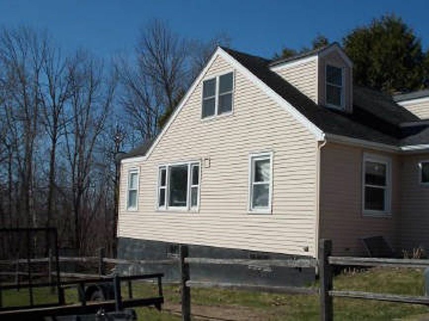 217 Smith St, Dannemora, NY 12929 Zillow