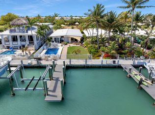 70 7th St, Key Colony Beach, FL 33051