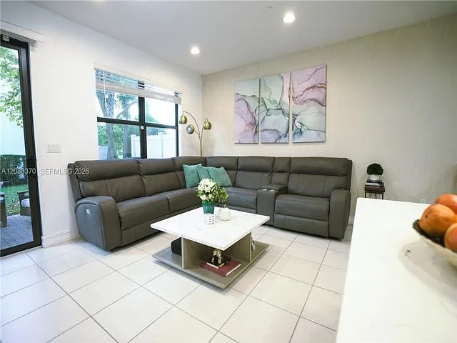 10111 Akenside Dr — Photo 14