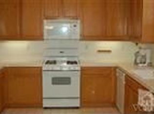 3710 Shakespeare Dr, Oxnard, CA 93033