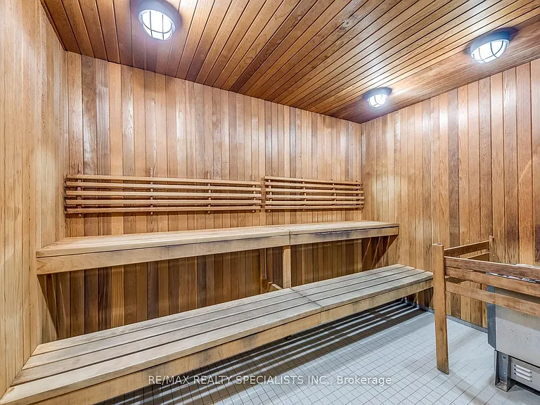 9 Mabelle Ave #2621 — Photo 29