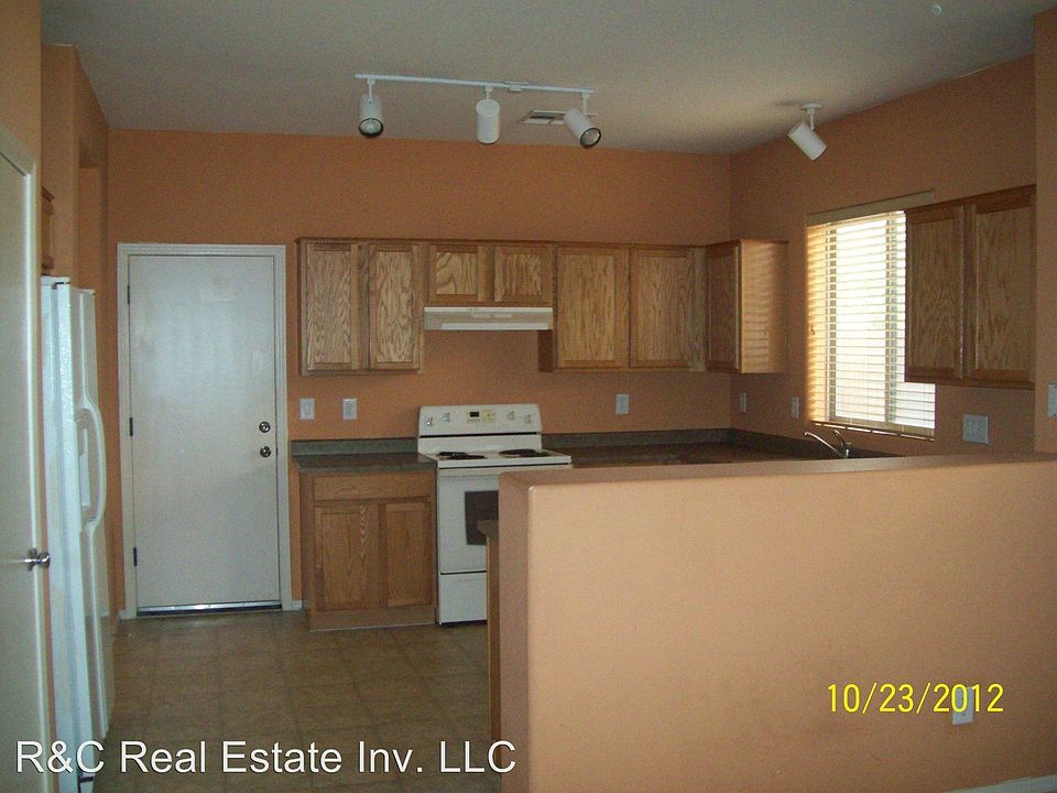 1st image of 1643 S Starling Dr
