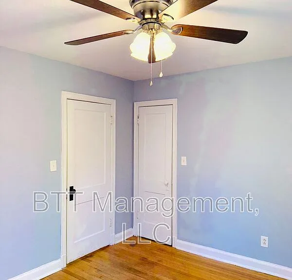 8408 Greenwood Ave #3 — Photo 39