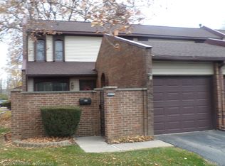 25068 Pendleton Dr, Southfield, MI 48034