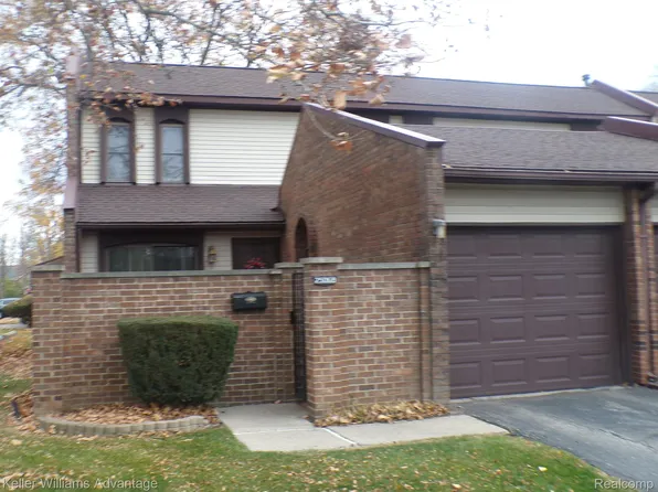25068 Pendleton Dr, Southfield, MI 48034