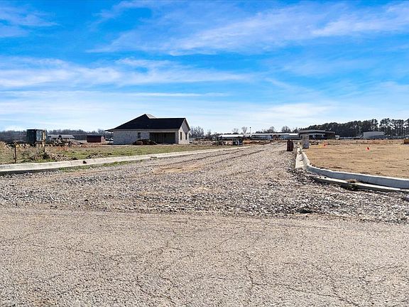 5th image of 21 Arrow Ests