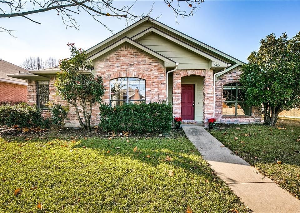 1st image of 1809 Cool Springs Dr