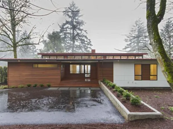 10050 SW 25th Ave, Portland, OR 97219