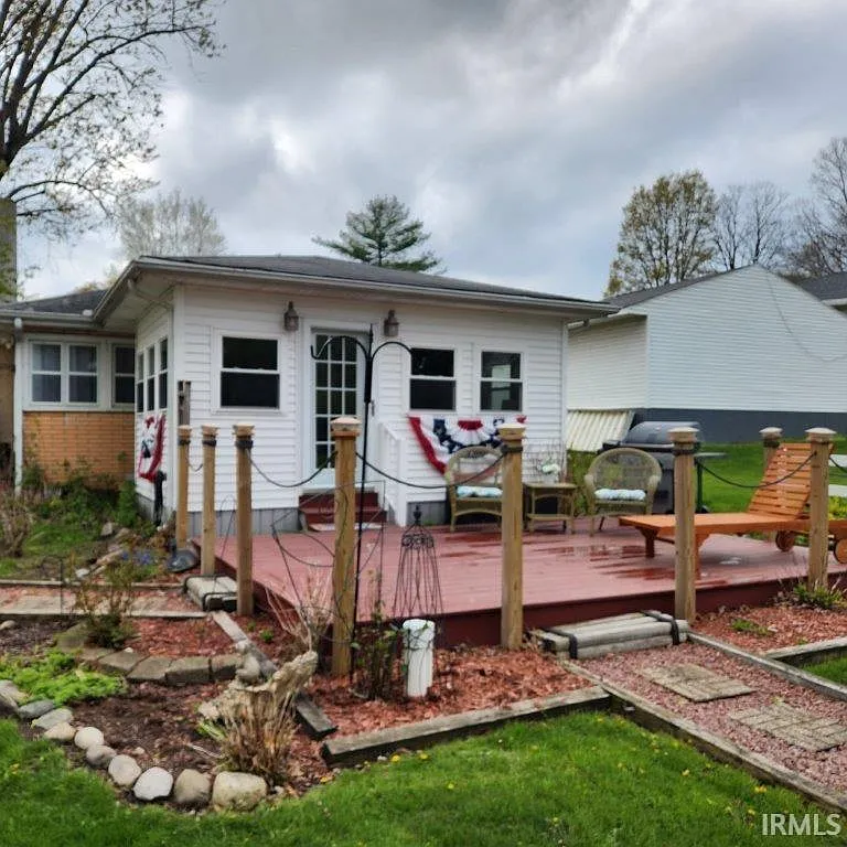 645 N Center Street Ext photo 1