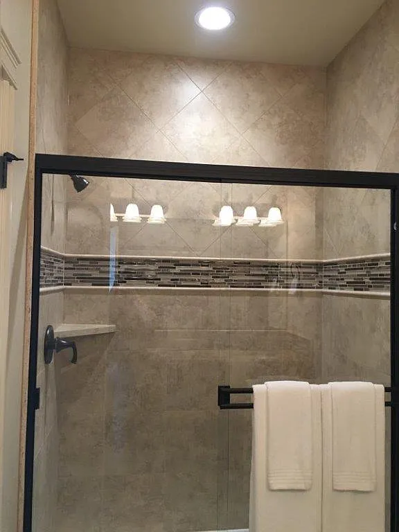 master Shower - 2871 Tuscanna Dr