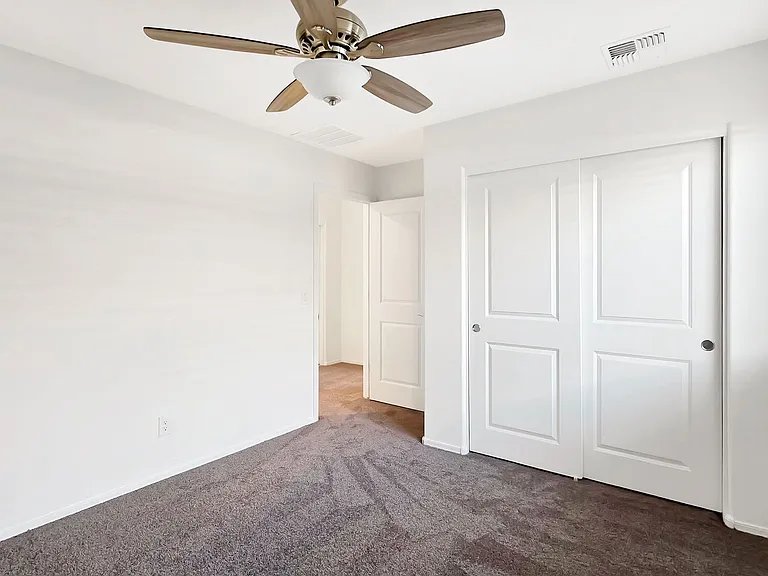 25752 W Samantha Way — Photo 19