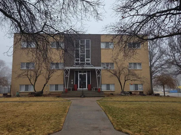 519 N Lexington Ave, Hastings, NE 68901