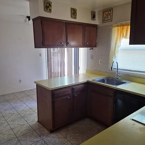 46 Tidewater Ln — Photo 15