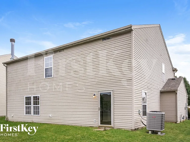 10064 Split Rock Way — Photo 14